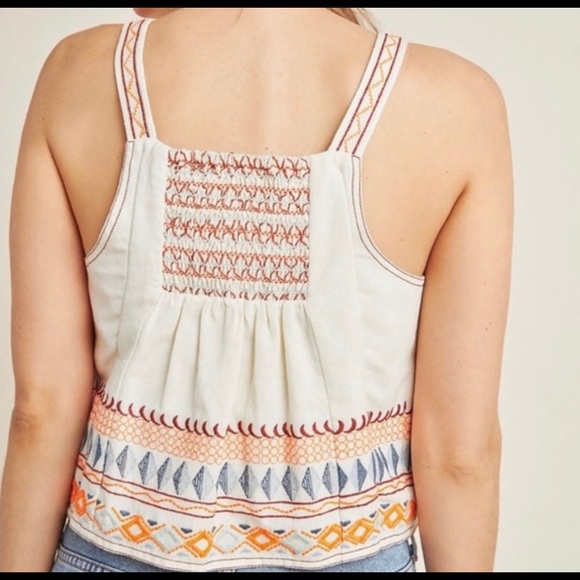 Women’s Anthropology Islander Embroidered Cropped Tank Top 🏝

US Size 14 - Picture 5 of 5